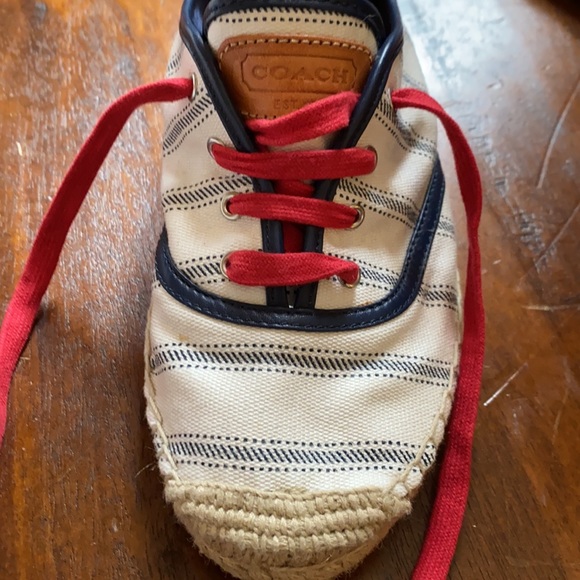 Coach Espadrilles like new sz 9 1/2 - Picture 2 of 5